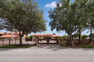 3525 SW 128th Ave, Miami, FL 33175 - Photo 48