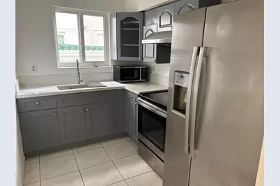 2754 SW 13th St #1st Fl, Miami, FL 33145 - Photo 1