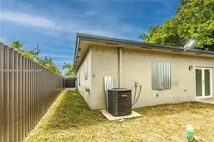 7930 NW 14th Ave, Miami, FL 33147 - Photo 14