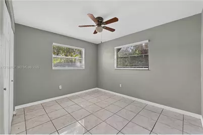 15380 NE 14th Ave, North Miami Beach, FL 33162 - Photo 20