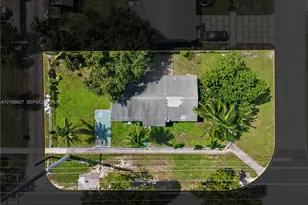 15380 NE 14th Ave, North Miami Beach, FL 33162 - Photo 28