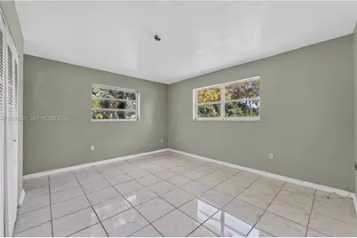 15380 NE 14th Ave, North Miami Beach, FL 33162 - Photo 24