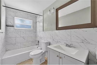 15380 NE 14th Ave, North Miami Beach, FL 33162 - Photo 22