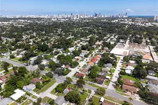 15380 NE 14th Ave, North Miami Beach, FL 33162 - Photo 30