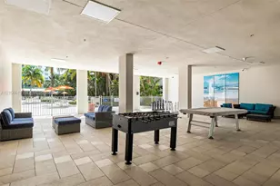 19380 Collins Ave, Sunny Isles Beach, FL 33160 - Photo 22
