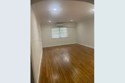 815 W 40th St #7, Miami Beach, FL 33140 - Photo 2