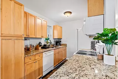 2117 Longwood Rd #N/A, West Palm Beach, FL 33409 - Photo 8