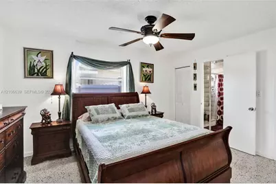 645 W 16th St, Hialeah, FL 33010 - Photo 22