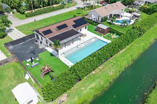 8840 SW 181st Terrace, Palmetto Bay, FL 33157 - Photo 32
