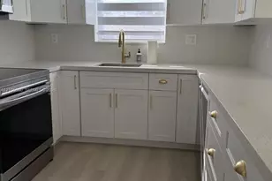 3052 SW 27th Ave, Miami, FL 33133 - Photo 2