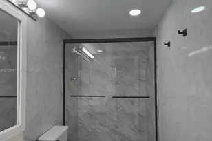 19380 Collins Ave, Sunny Isles Beach, FL 33160 - Photo 10