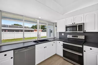 9121 SW 54th Pl, Cooper City, FL 33328 - Photo 30