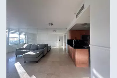 2899 Collins Ave #1538, Miami Beach, FL 33140 - Photo 8