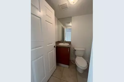 17853 NW 74th Path, Hialeah, FL 33015 - Photo 6
