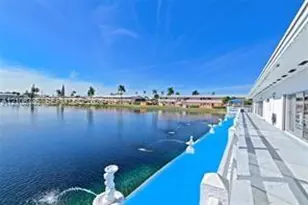 1000 SW 11th Ave, Hallandale Beach, FL 33009 - Photo 16
