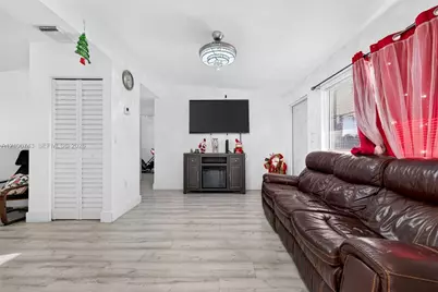 14181 NW 23rd Ct, Opa Locka, FL 33054 - Photo 14