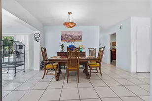 5701 SW 1st St, Plantation, FL 33317 - Photo 16