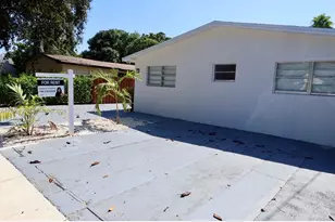286 NW 39th St, Miami, FL 33127 - Photo 2