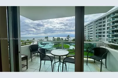 5161 Collins Avenue #515, Miami Beach, FL 33140 - Photo 2