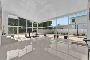 11144 NE 8th Ct, Biscayne Park, FL 33161 - Photo 4