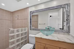 5508 Guava Cir, Tamarac, FL 33319 - Photo 28