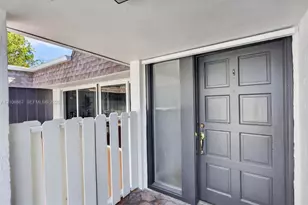 5508 Guava Cir, Tamarac, FL 33319 - Photo 10