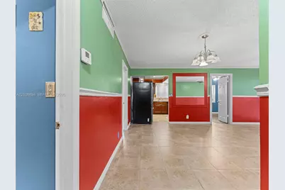7401 W Sunrise Blvd #B1, Plantation, FL 33313 - Photo 2