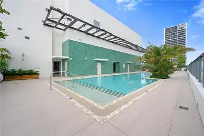 11 NE 6th St #1111, Miami, FL 33132 - Photo 8