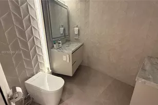 720 NE 69th St, Miami, FL 33138 - Photo 14