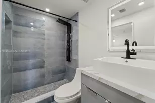 777 SW 9th Ave, Miami, FL 33130 - Photo 8