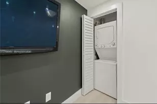 777 SW 9th Ave, Miami, FL 33130 - Photo 10