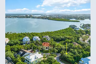 331 Wild Orchid Ln, Marco Island, FL 34145 - Photo 4