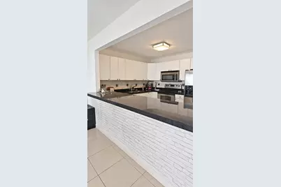 2801 NE 183rd St #1208W, Aventura, FL 33160 - Photo 20