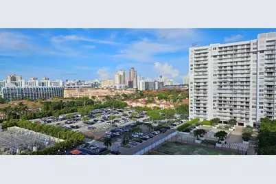 2801 NE 183rd St #1208W, Aventura, FL 33160 - Photo 8