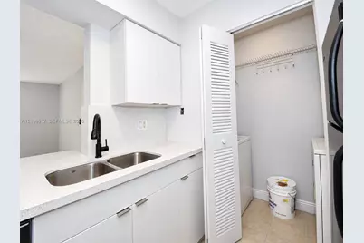 1237 SW 46th Ave #813, Pompano Beach, FL 33069 - Photo 14