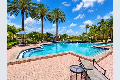 1237 SW 46th Ave #813, Pompano Beach, FL 33069 - Photo 8
