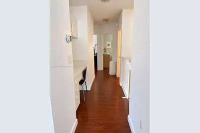 5747 NW 113th Ave, Doral, FL 33178 - Photo 18