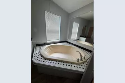 19800 SW 180 Ave T, Miami, FL 33187 - Photo 8