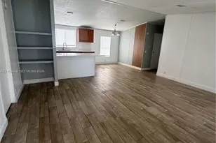 19800 SW 180 Ave T, Miami, FL 33187 - Photo 2