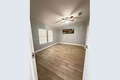 19800 SW 180 Ave T, Miami, FL 33187 - Photo 12