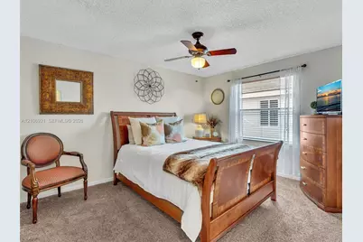 2654 SW 181st Ter, Miramar, FL 33029 - Photo 20
