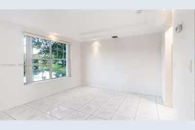 2115 Champions Wy #2115, North Lauderdale, FL 33068 - Photo 8