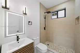 870 Superior St, Opa-Locka, FL 33054 - Photo 22