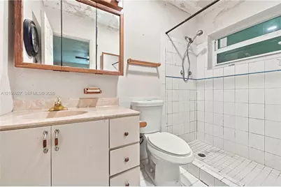 9121 SW 184th Ter, Cutler Bay, FL 33157 - Photo 28