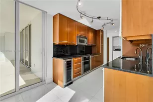 901 Brickell Key Blvd, Miami, FL 33131 - Photo 8