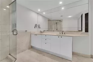 901 Brickell Key Blvd, Miami, FL 33131 - Photo 28