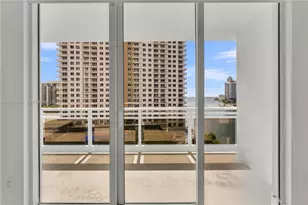 901 Brickell Key Blvd, Miami, FL 33131 - Photo 24