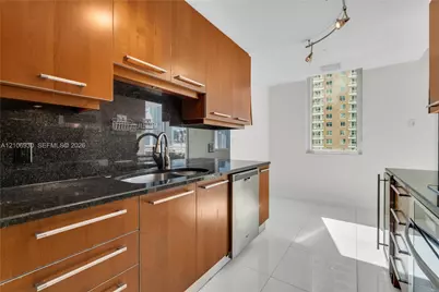 901 Brickell Key Blvd #1103, Miami, FL 33131 - Photo 6