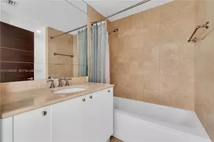 901 Brickell Key Blvd, Miami, FL 33131 - Photo 16