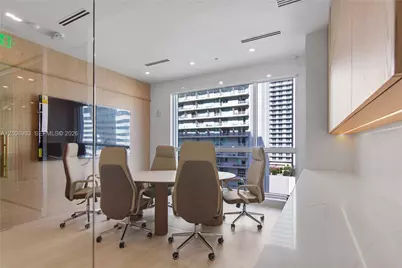 175 SW 7th St #1707, Miami, FL 33130 - Photo 18